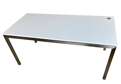 Empfangstheke mit Bürotisch Willkommen