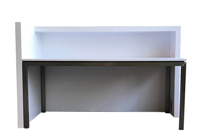 Empfangstheke mit Bürotisch Willkommen