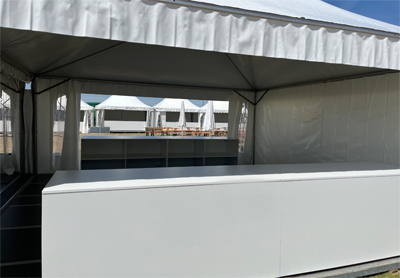 Klapptheke Festival weiß lackiert über 100 Stück auf Lager mit Transportbox