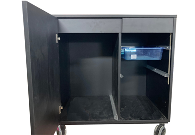 Messetheke Rolltheke Service mit Türen und Auszügen